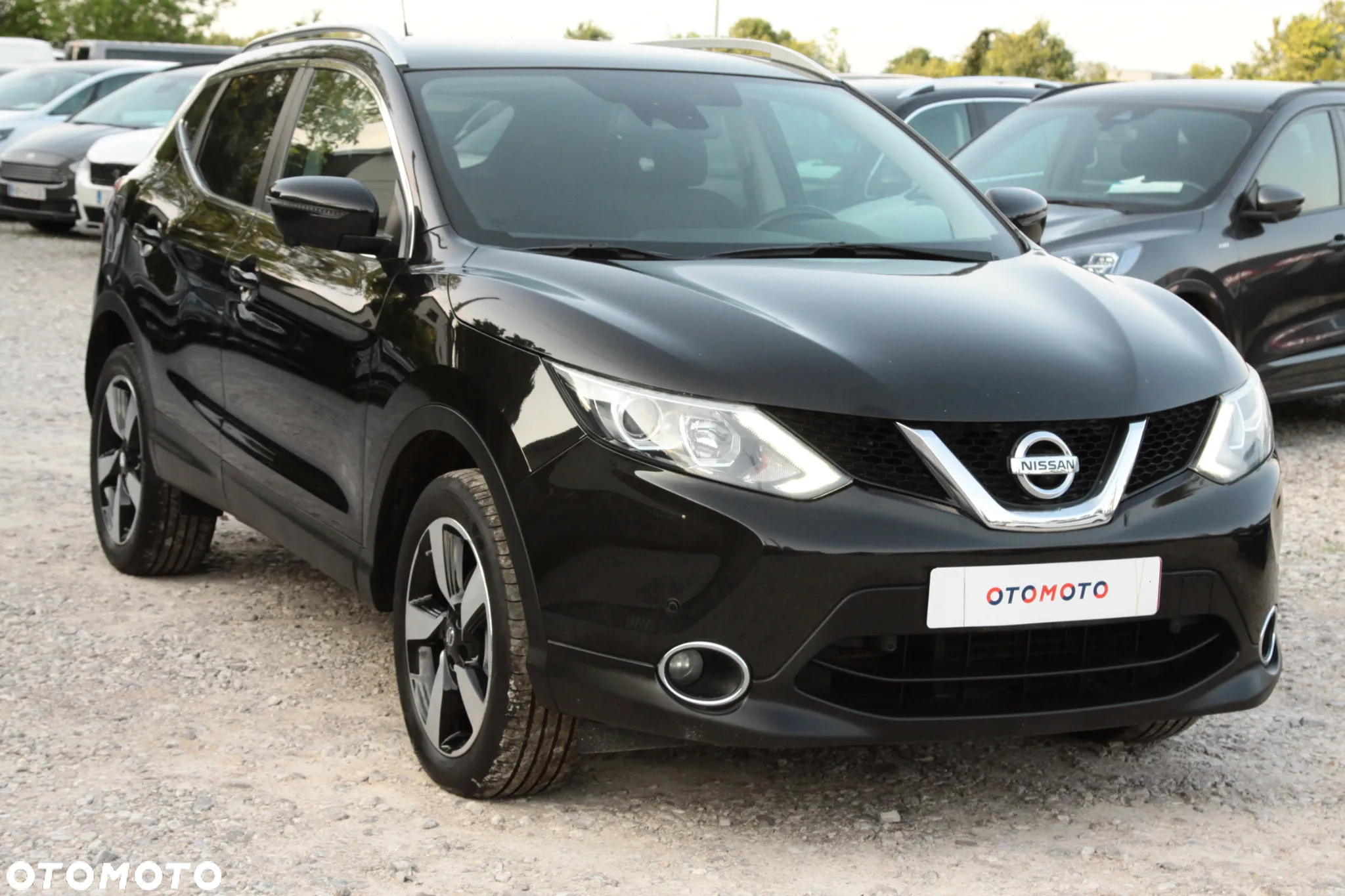 Nissan Qashqai 1.6 dCi TEKNA - 5