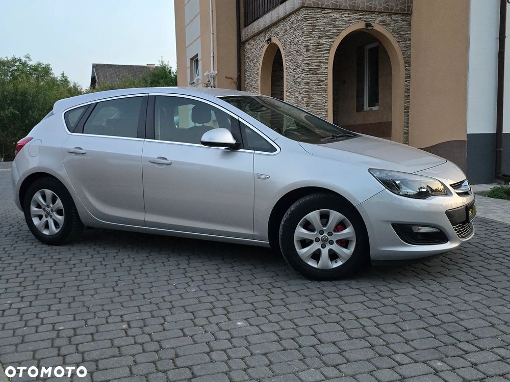 Opel Astra 1.4 Cosmo - 7