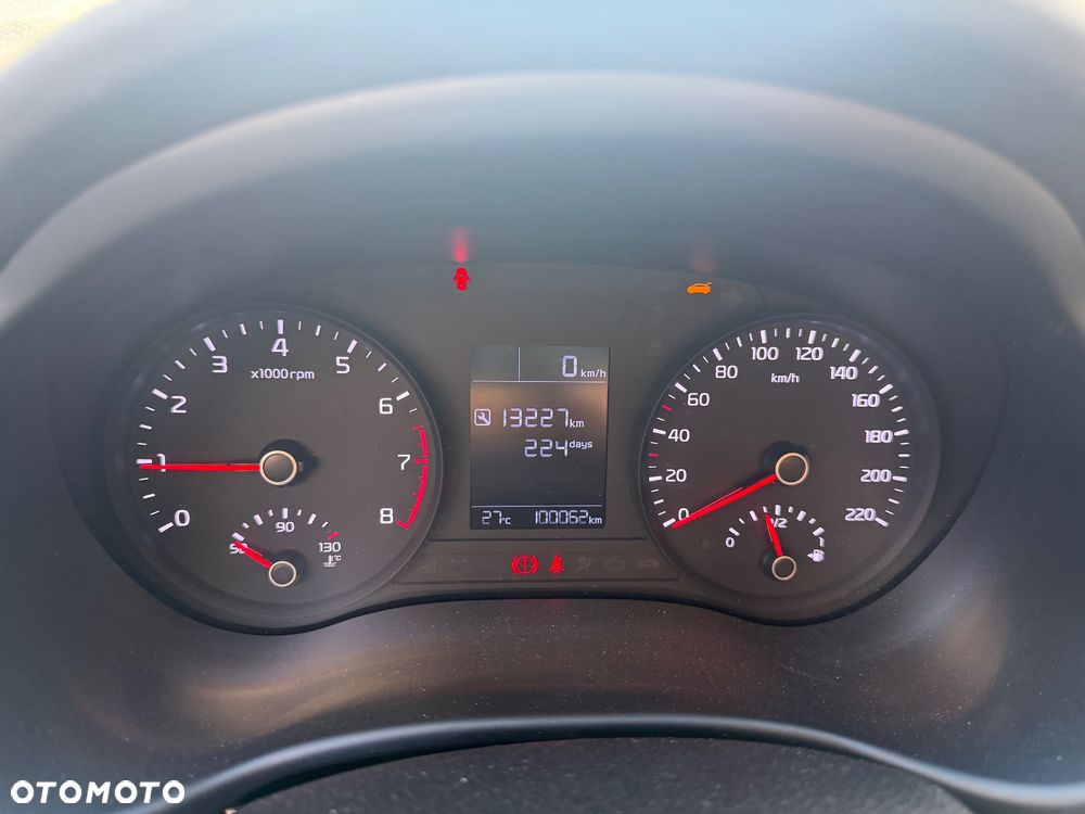 Kia Stonic - 15