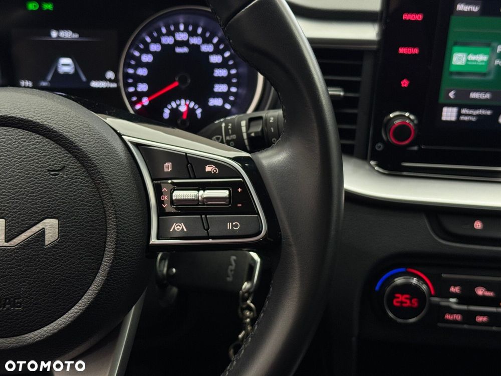 Kia XCeed 1.5 T-GDI M - 23