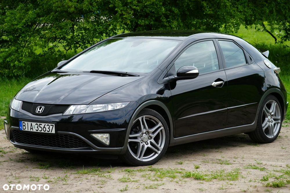 Honda Civic 1.8i-VTEC 50 Jahre Edition - 1