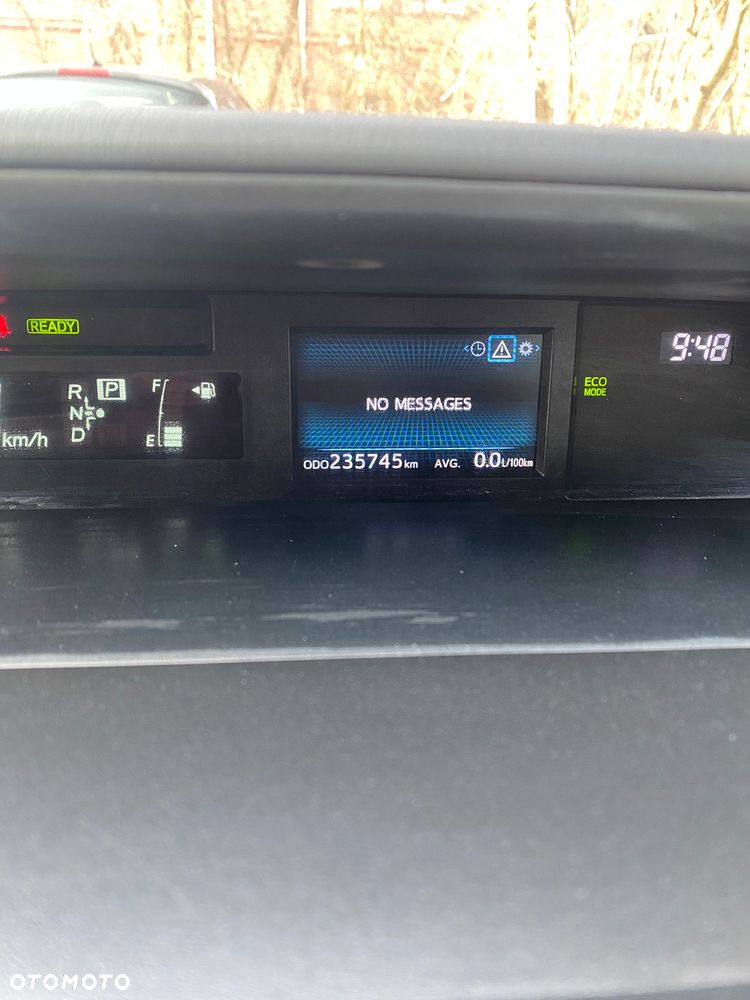 Toyota Prius+ (Hybrid) Comfort - 9