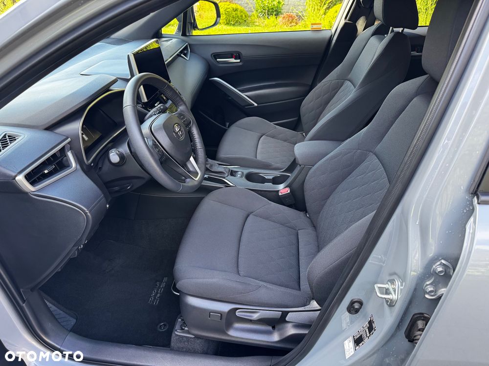 Toyota Corolla Cross 2.0 Hybrid Style - 18