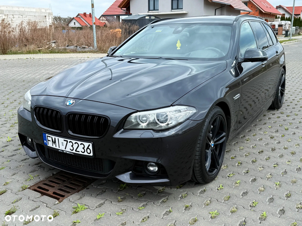 BMW Seria 5 530d Touring Blue Performance Sport-Aut