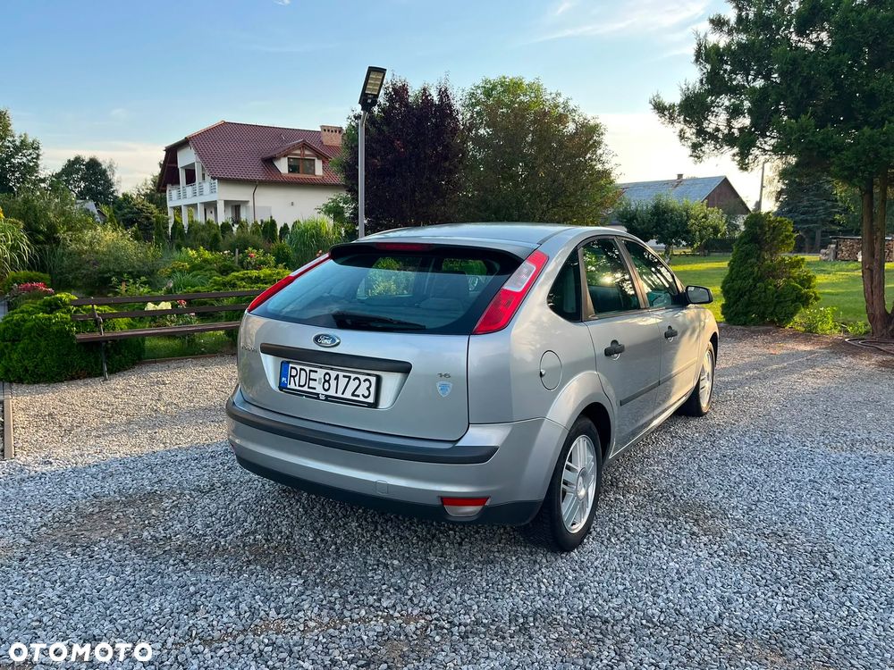 Ford Focus 1.6 Ti-VCT Trend - 6