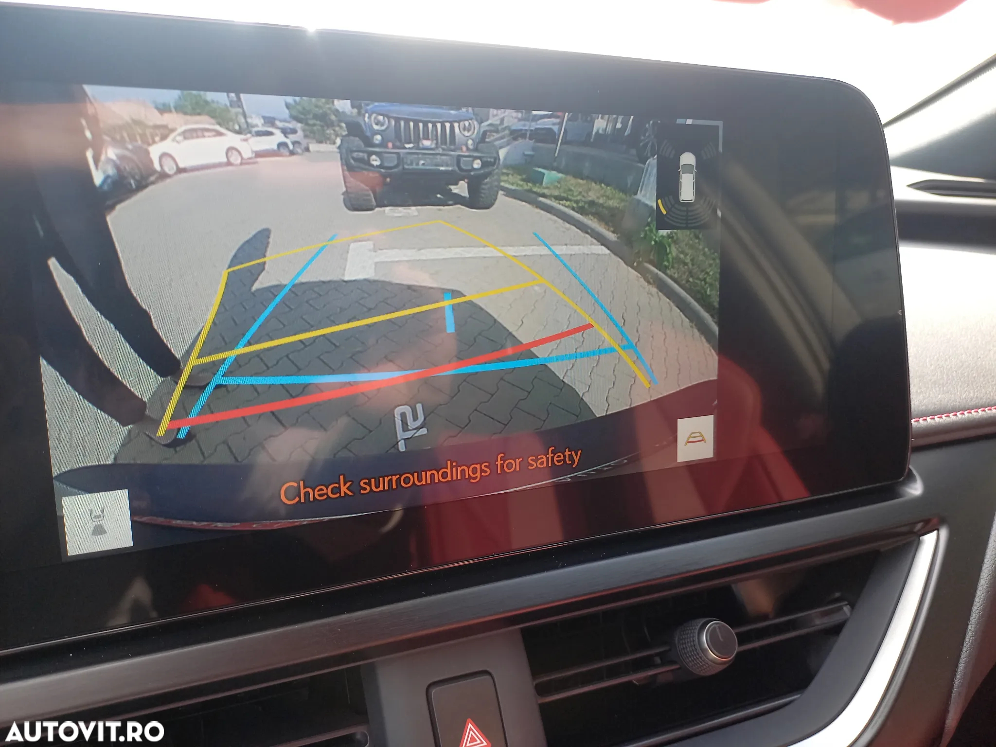 Lexus UX 250h 2.0L HEV 20H- (178 HP) 4X4 CVT F Sport - 29
