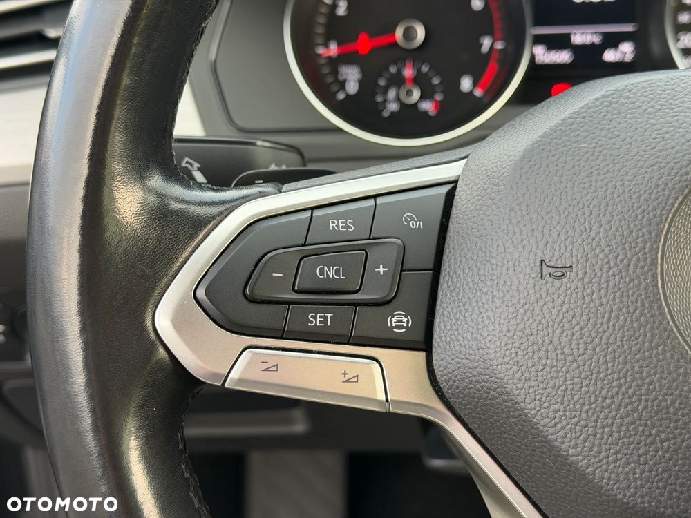 Volkswagen Passat 1.5 TSI EVO Business DSG - 17