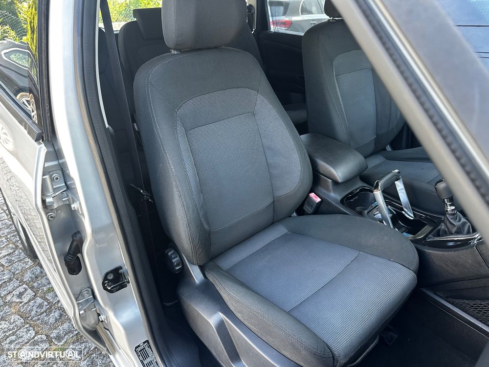 Ford S-Max 1.8 TDCi Titanium 7L - 16