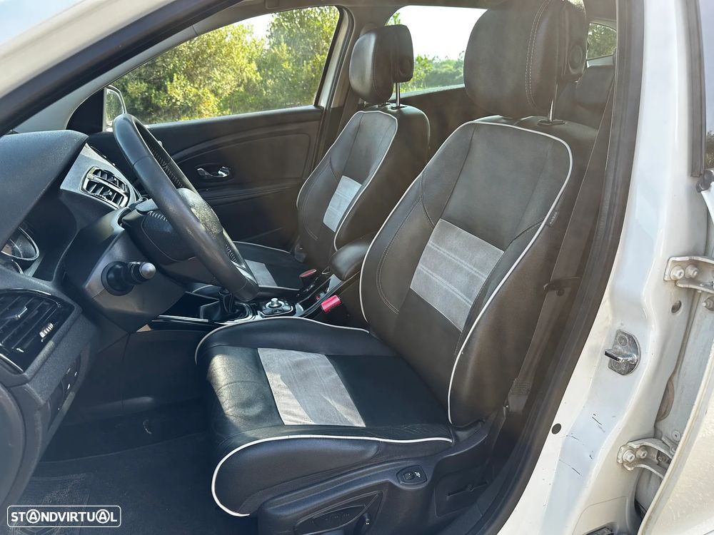 Renault Mégane Sport Tourer 1.5 dCi Bose Edition SS - 13