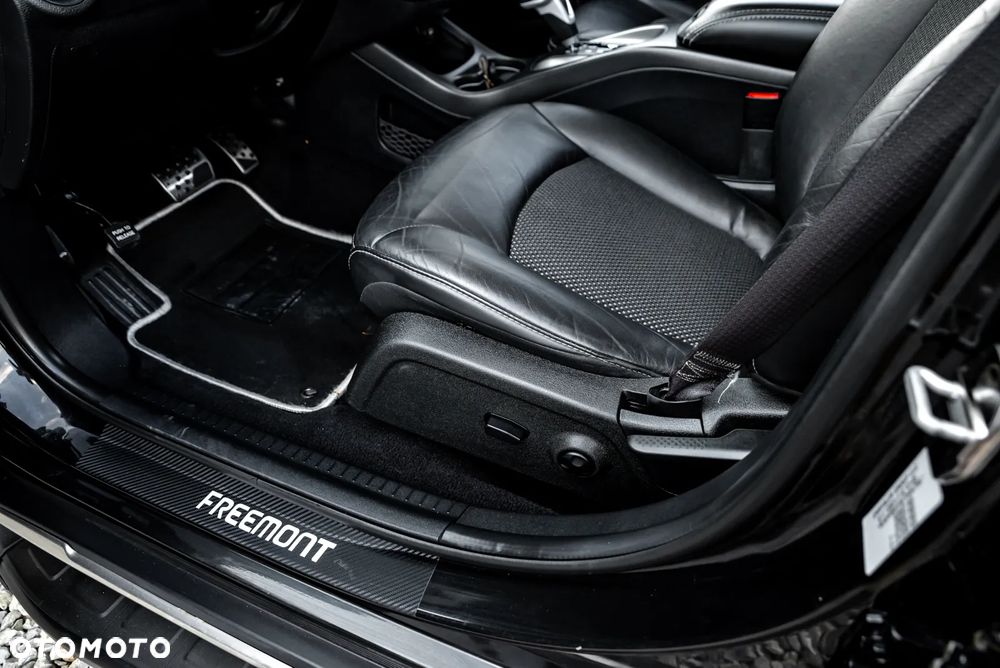 Fiat Freemont 2.0 Multijet 16V DPF Automatik Allrad Lounge - 20