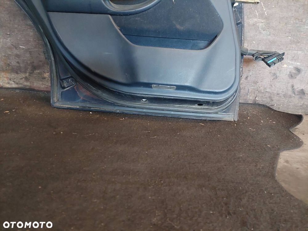 DRZWI KOMPLETNE LEWY TYŁ BMW E39 SEDAN 263/5 - 4
