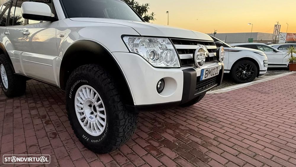 Mitsubishi Pajero 3.2 DI-D Intense - 34