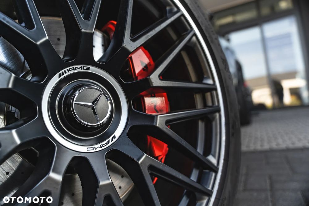 Mercedes-Benz GLS - 3