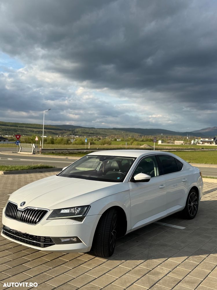 Skoda Superb 2.0 TDI DSG 4X4 Style - 2