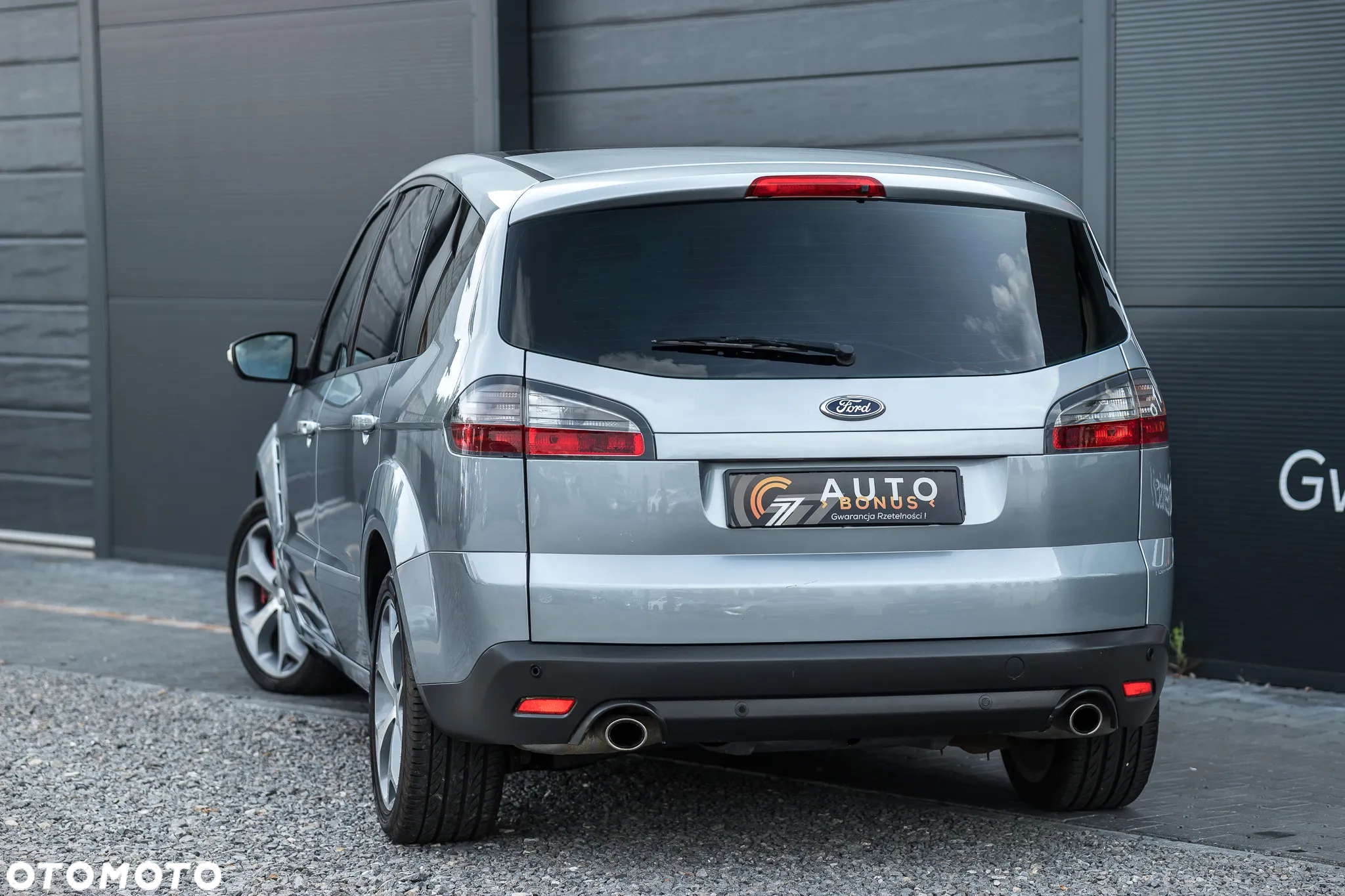 Ford S-Max - 9