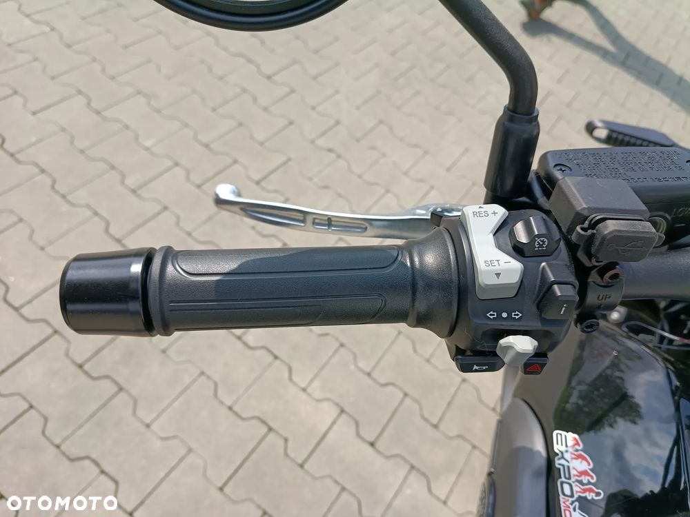Morbidelli C1002V - 10