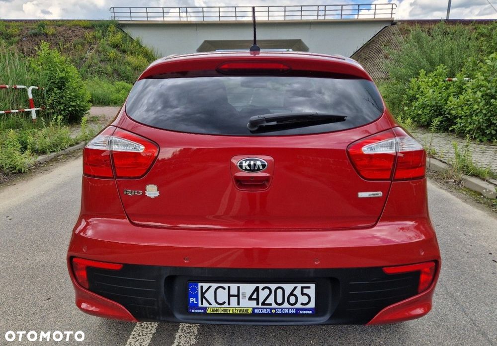 Kia Rio 1.4 Dream Team Edition - 7