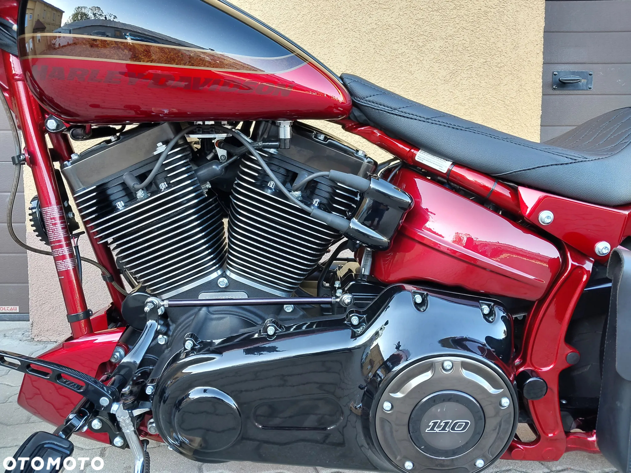 Harley-Davidson Softail Breakout - 9