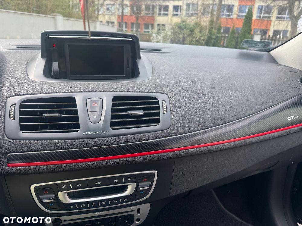 Renault Megane - 12