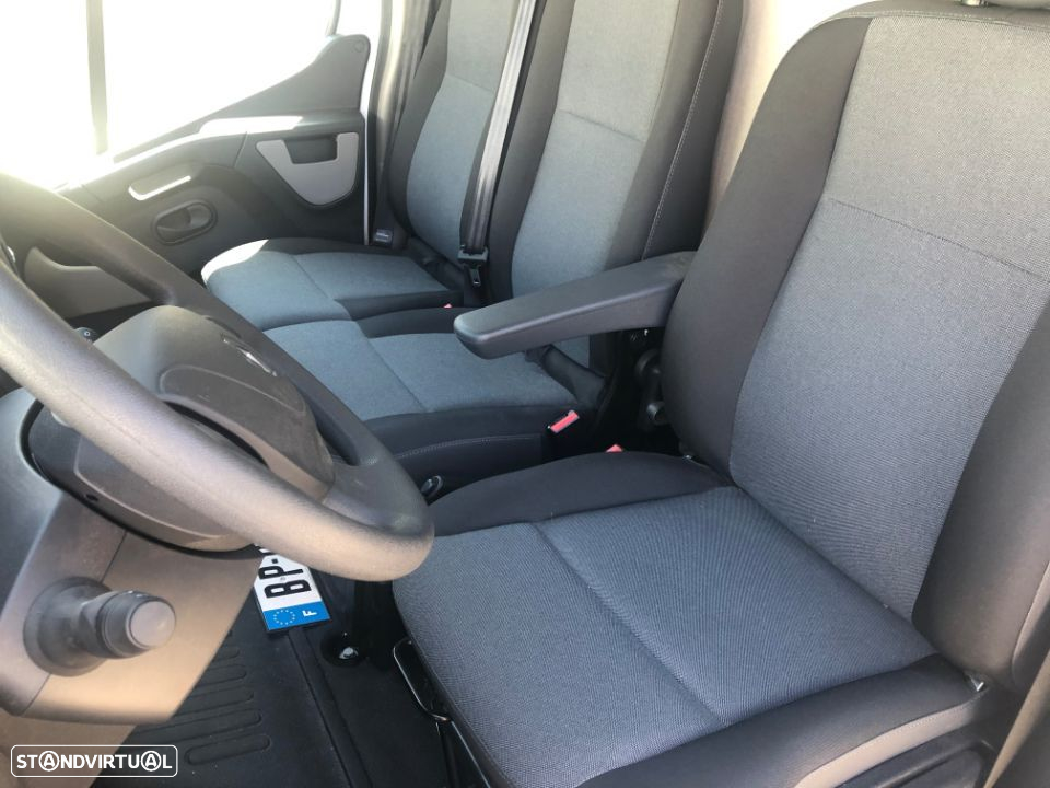 RENAULT MASTER III 2.3 DCI DE 2018 PARA PEÇAS ( 43 KM ) - 8