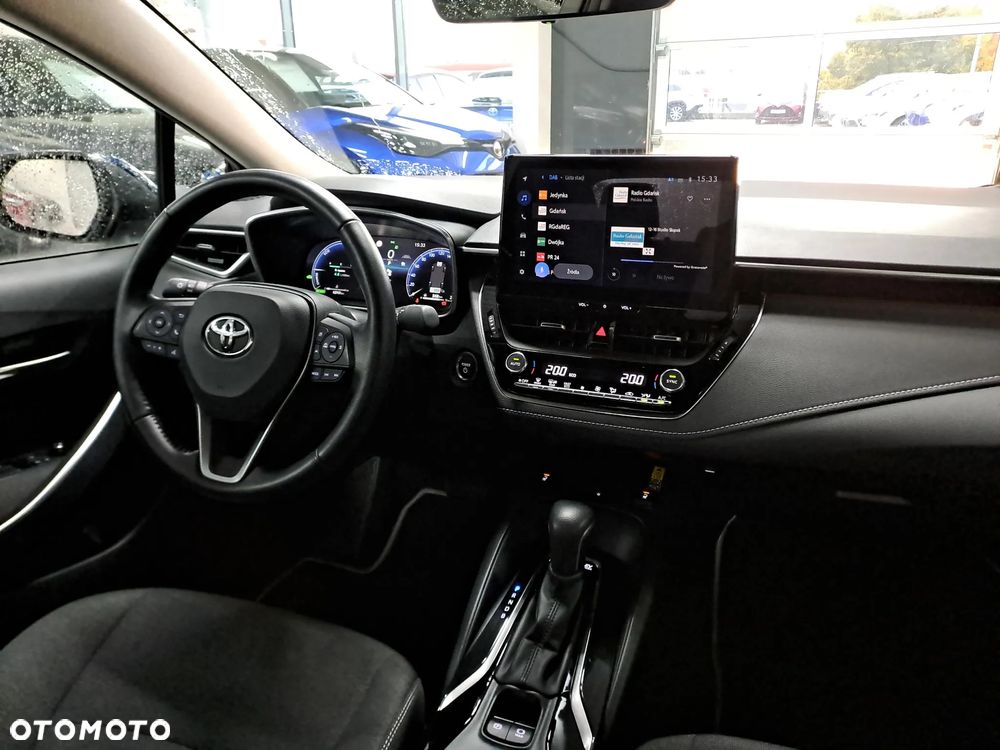 Toyota Corolla 1.8 Hybrid Comfort - 18