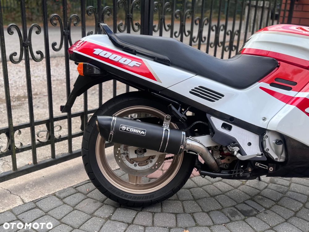 Honda CBR - 9