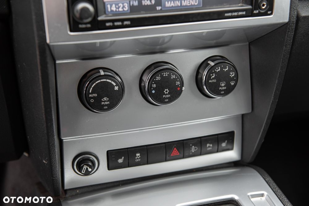 Dodge Nitro 4.0 Automatik R/T - 23