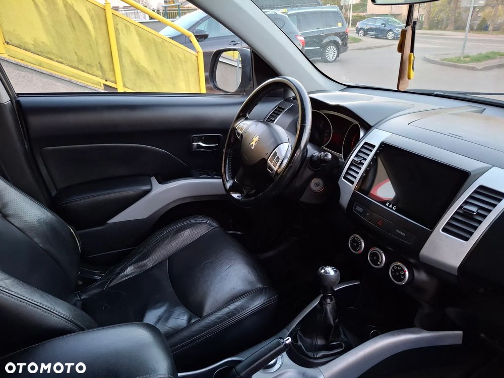 Peugeot 4007 2.2HDi Platinum - 31