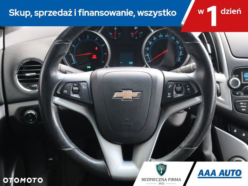 Chevrolet Cruze - 18