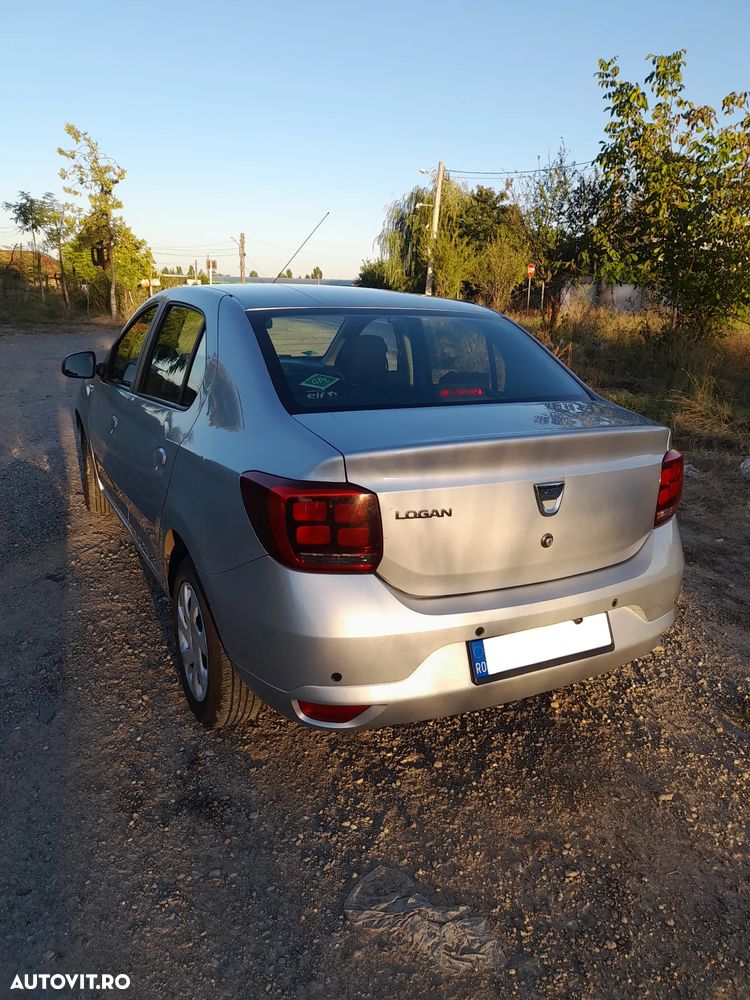 Dacia Logan 0.9 TCe Laureate - 8