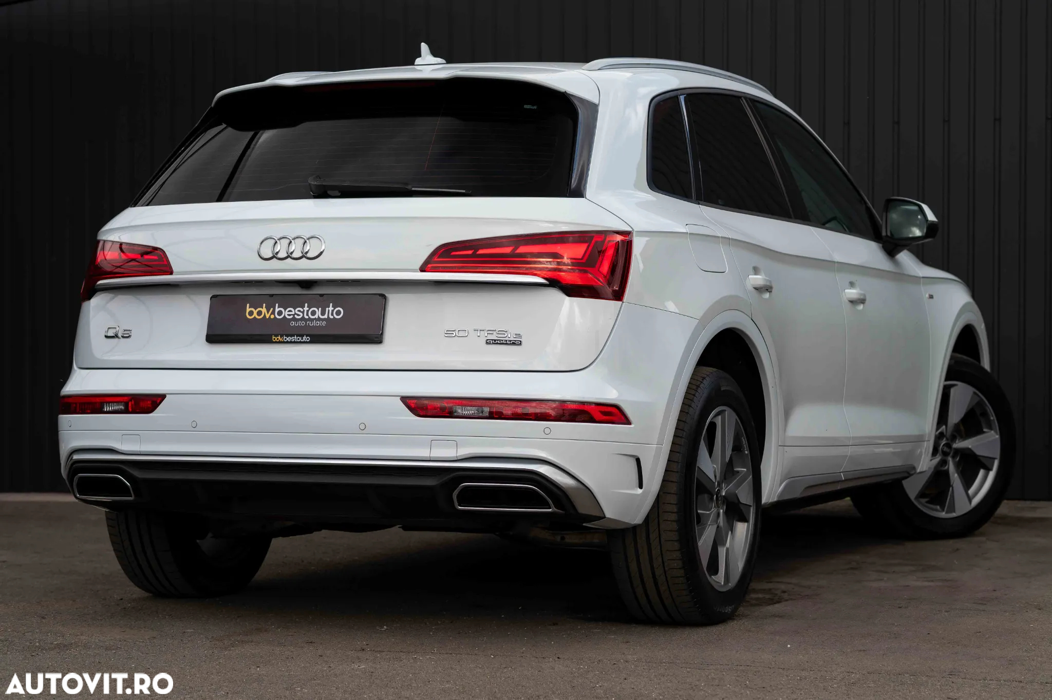 Audi Q5 50 TFSIe quattro S tronic S line - 5