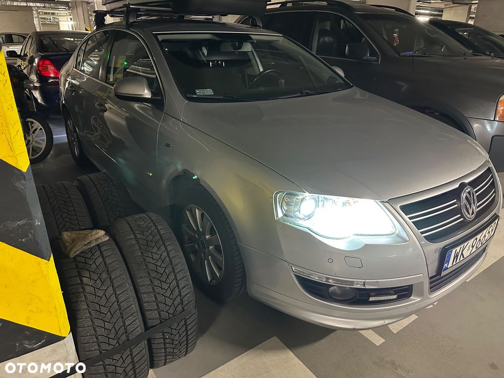 Volkswagen Passat 1.4 TSI Comfortline R-Style - 4