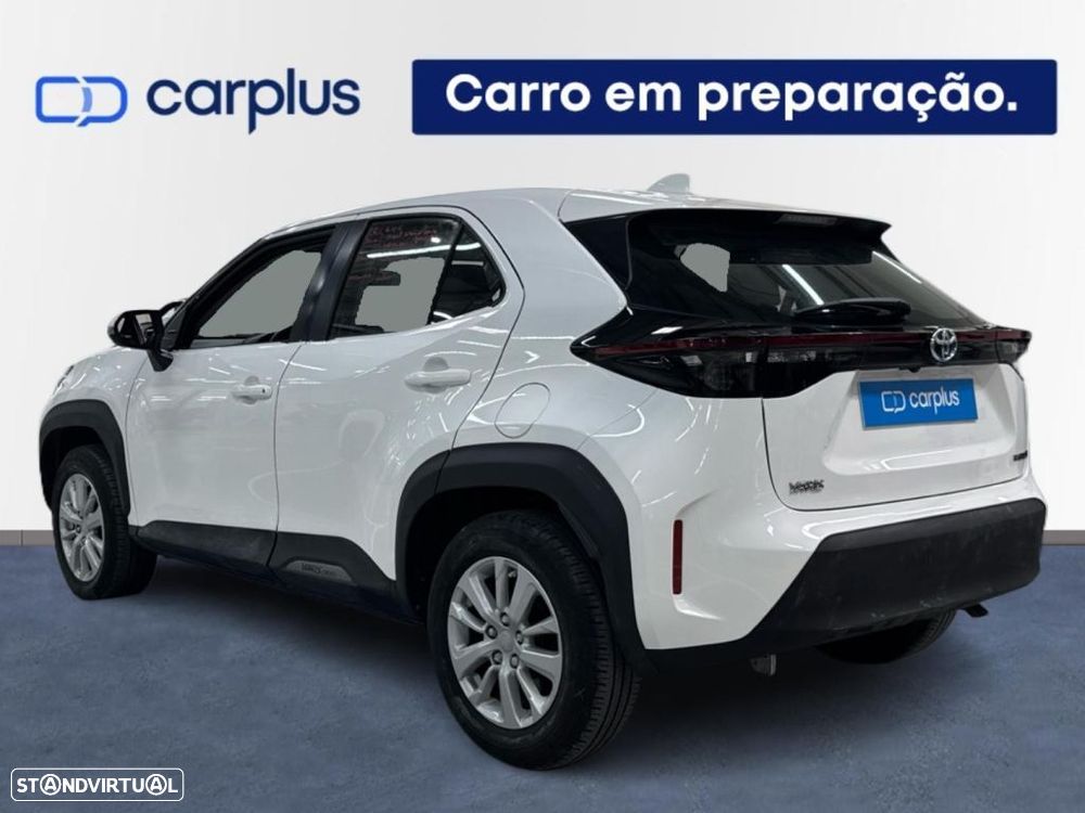 Toyota Yaris Cross 1.5 HDF Comfort Plus AWD - 2