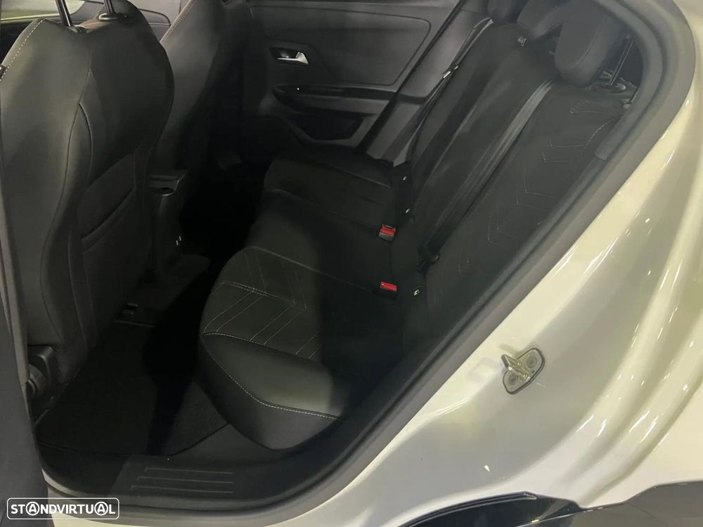 Opel Mokka 1.2 Hybrid GS eDCT - 17