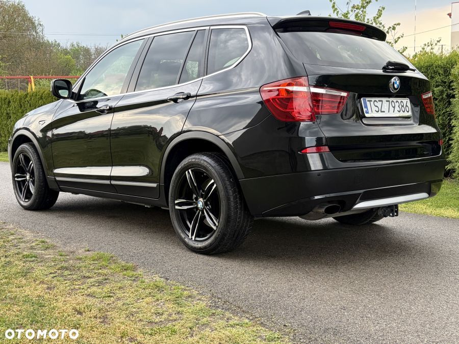 BMW X3 2.0d - 11