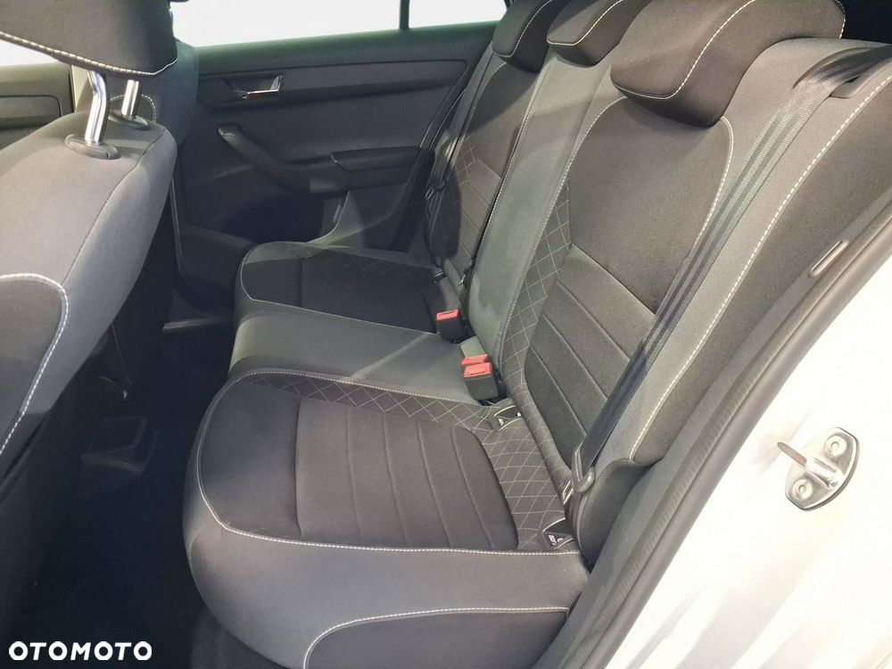 Skoda Fabia - 16