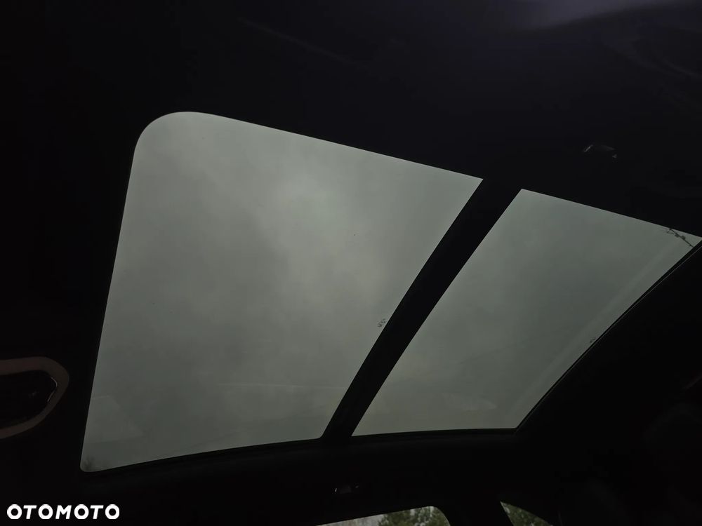 Porsche Cayenne S Diesel Platinum Edition - 32