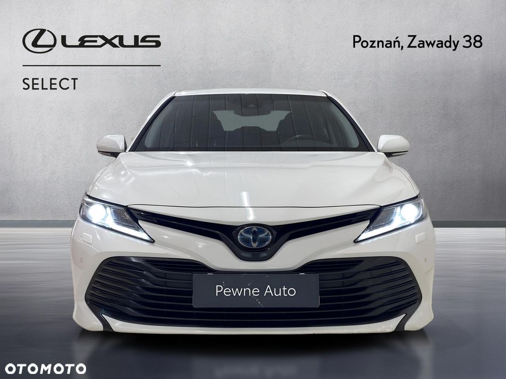 Toyota Camry 2.5 Hybrid Comfort CVT - 6