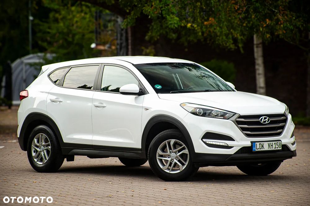 Hyundai Tucson 1.6 GDI BlueDrive Comfort 2WD - 10