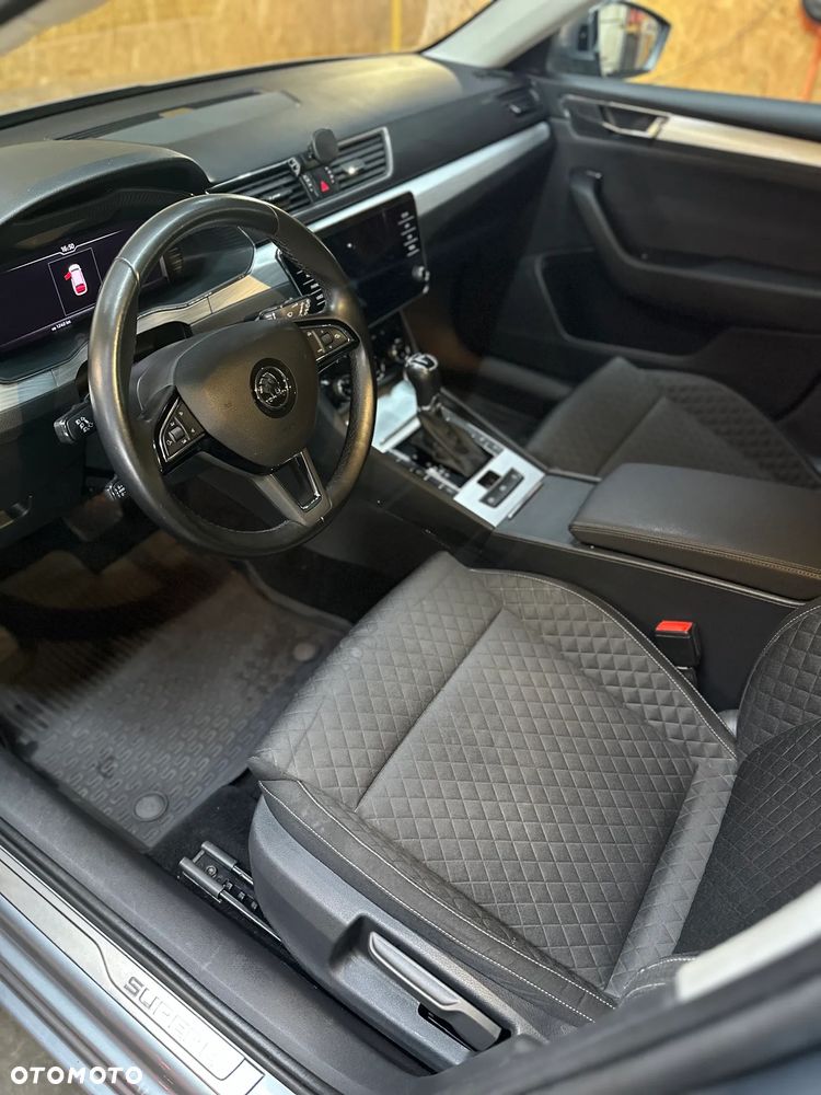 Skoda Superb 2.0 TSI Ambition DSG - 5