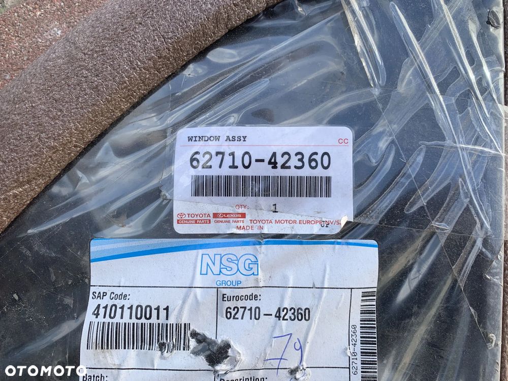 TOYOTA RAV4 V 2019- SZYBA PRAWA TYLNA TYŁ W KAROSERIĘ KAROSERYINA NOWA - 2