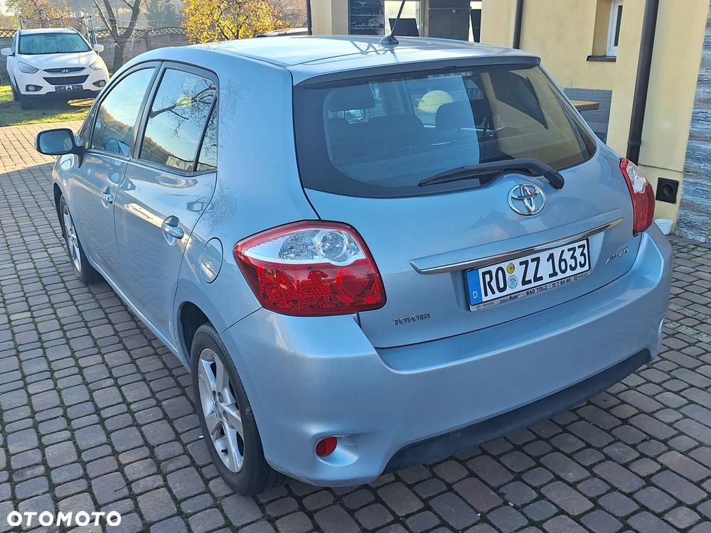 Toyota Auris 1.6 Life+ - 4