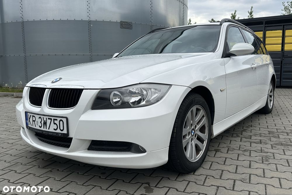 BMW Seria 3 - 1