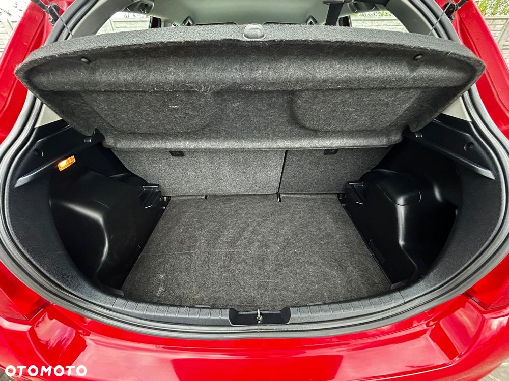 Toyota Yaris - 19