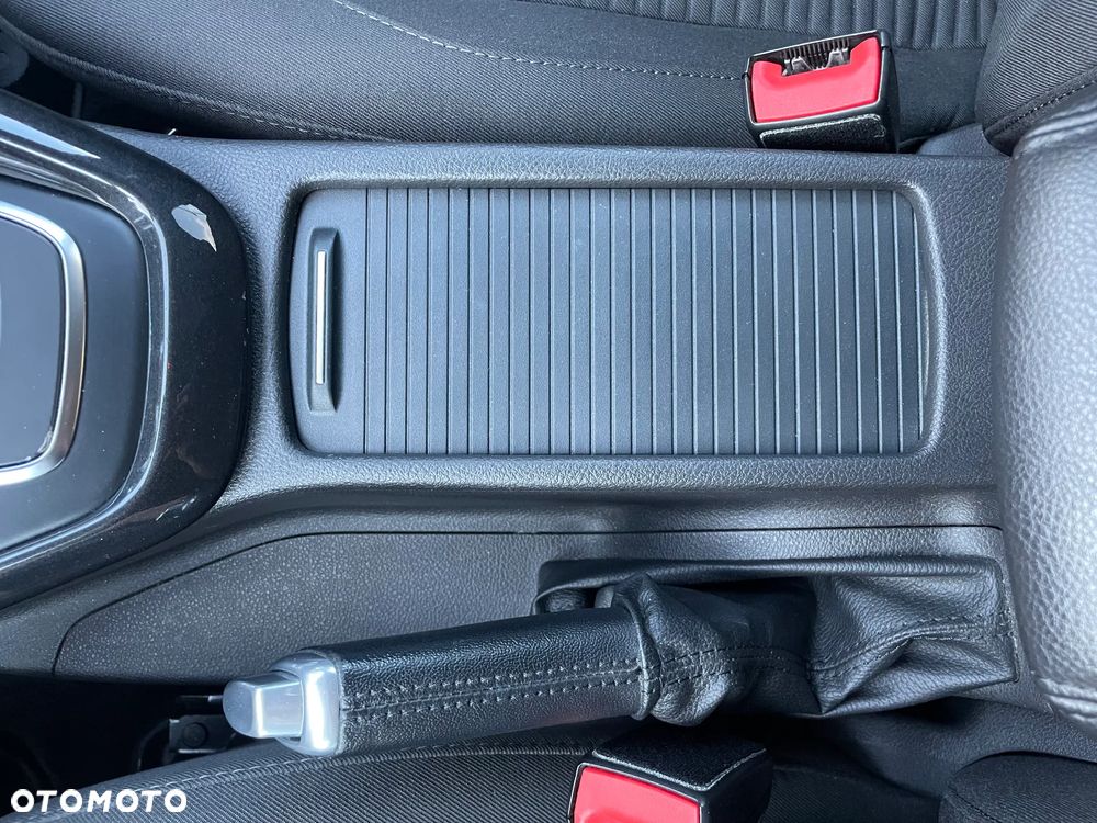 Ford Focus 1.0 EcoBoost Titanium ASS PowerShift - 27