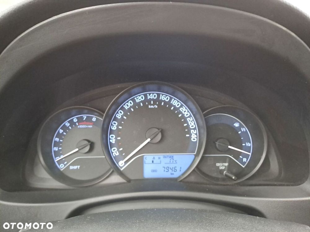 Toyota Auris 1.33 VVT-i Active - 15