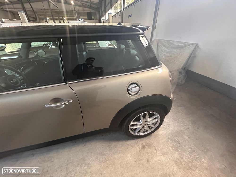 MINI 3 Portas Cooper S - 25