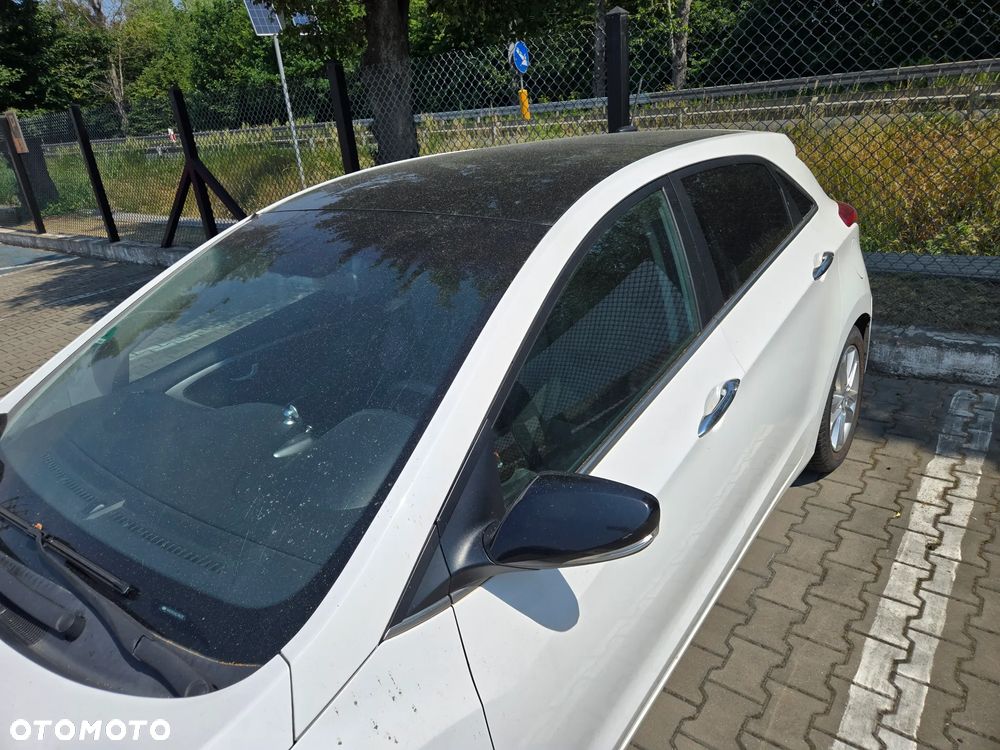 Hyundai i30 1.4 CRDi Intro Edition - 4