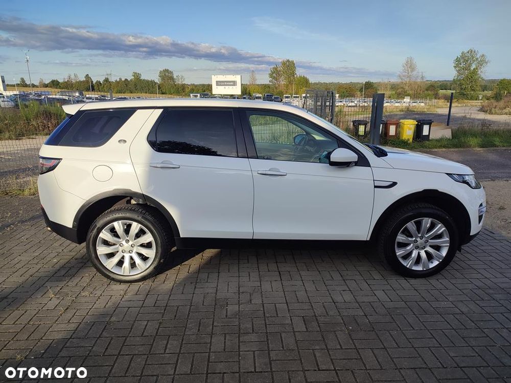 Land Rover Discovery Sport 2.0 Si4 HSE Luxury - 8