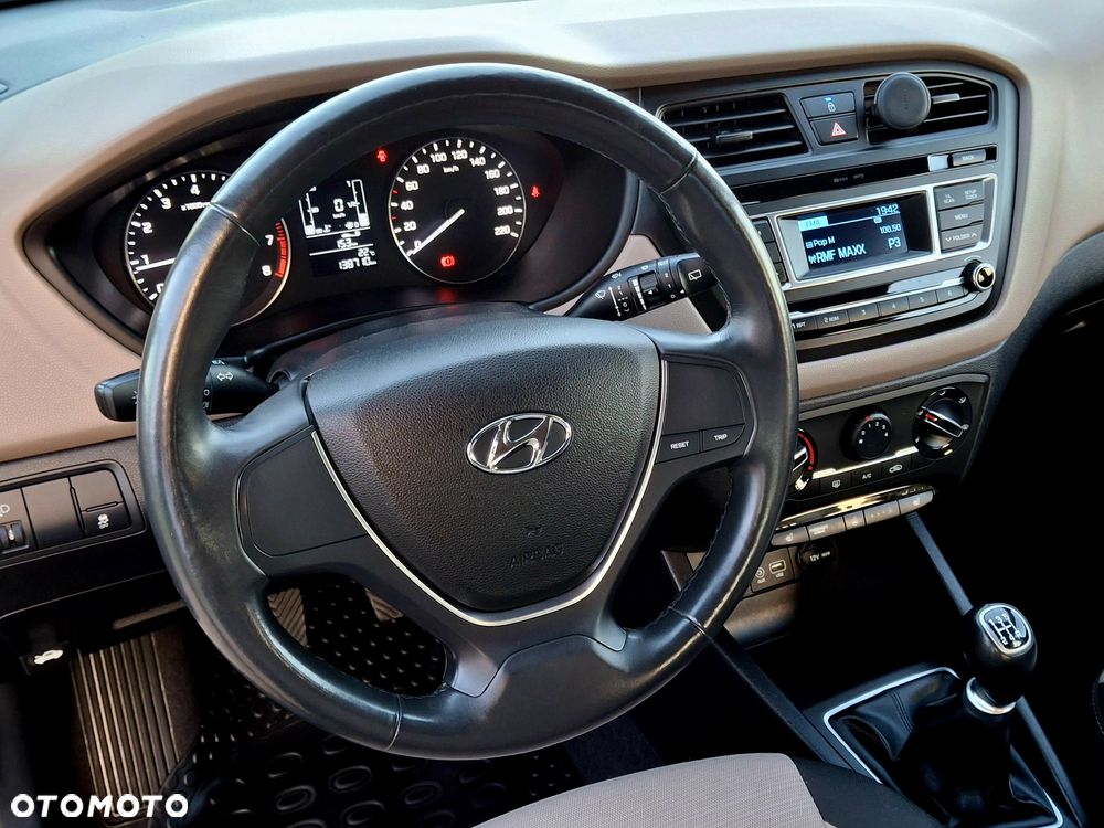 Hyundai i20 1.2 BlueDrive Fresh - 13